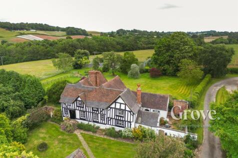 Worcester Road, Harvington... 6 bed detached house for sale