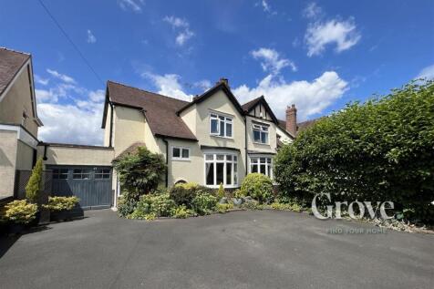 3 bedroom semi-detached house for sale