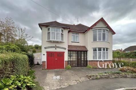 Brook Crescent, Hagley, Stourbridge 4 bed detached house for sale