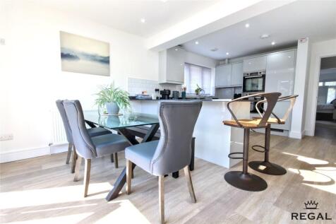 3 bedroom bungalow for sale