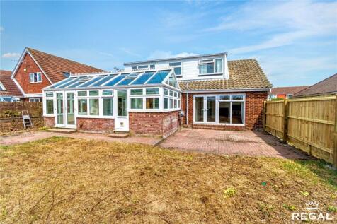 Hunts Pond Road, Fareham, SO31 4 bed detached house for sale