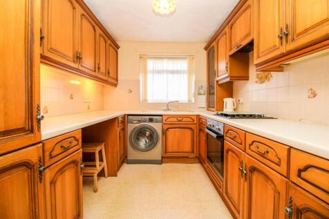 2 bedroom semi-detached bungalow for sale