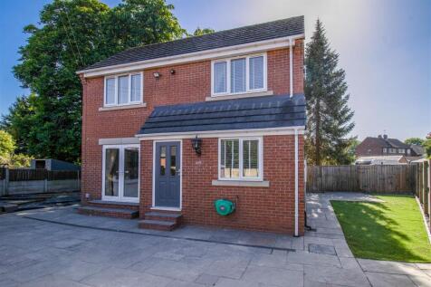 2 bedroom detached house for sale