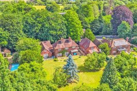 10 bedroom detached house for sale
