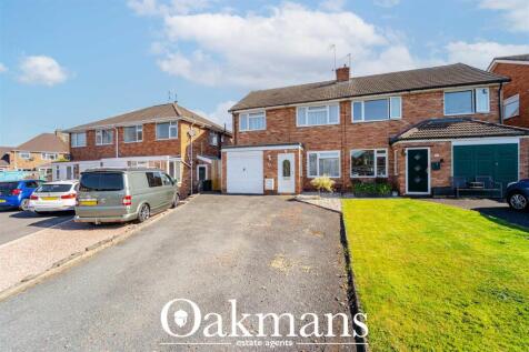 3 bedroom semi-detached house for sale