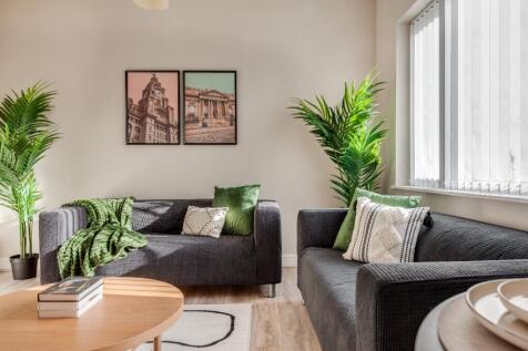 6 bedroom town house for sale