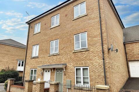 2 bedroom maisonette for sale