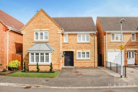 4 bedroom detached house for sale