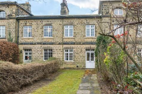 The Avenue, Harewood, Leeds, LS17 3 bed terraced house for sale