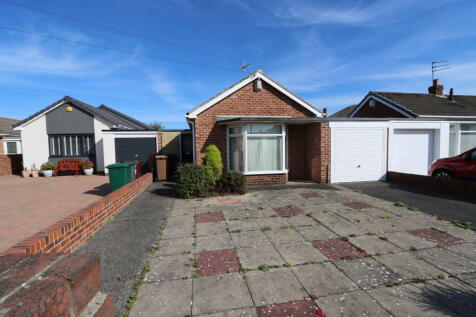 1 bedroom semi-detached bungalow for sale