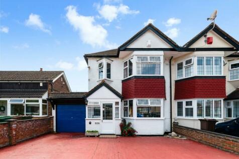 4 bedroom semi-detached house for sale