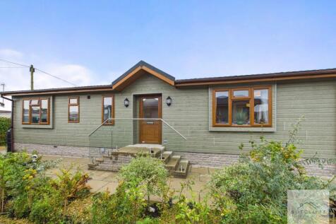 Garstang Bypass Road, Garstang, PR3 2 bed park home for sale