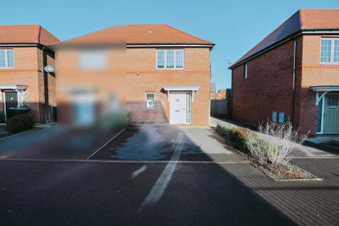 2 bedroom semi-detached house for sale