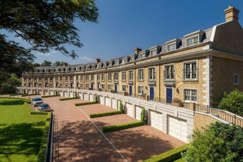 4 bedroom terraced house for sale