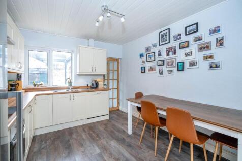 Albion Road, Grantham NG31 3 bed terraced house for sale