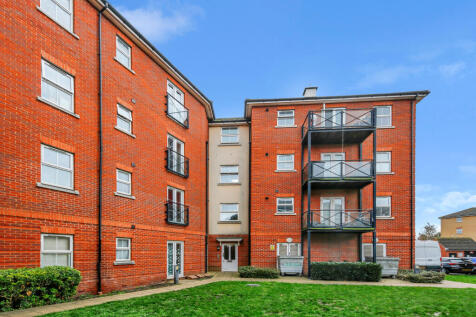 Piper Way, IG1 2 bed flat for sale