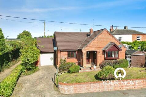 Redenhall Road, Norfolk IP20 2 bed bungalow for sale