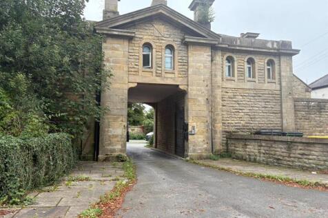 2 bedroom house for sale