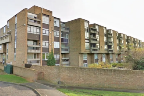 Waterloo Walk, Washington NE37 1 bed flat for sale