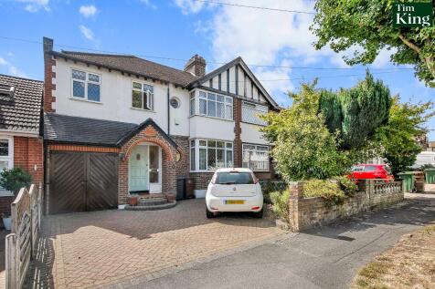 4 bedroom semi-detached house for sale