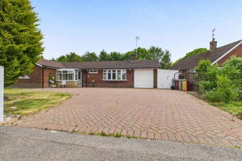 Carter Lane East, South Normanton... 3 bed bungalow for sale