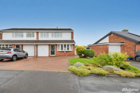 Walpole Road, Higher Runcorn 3 bed semi