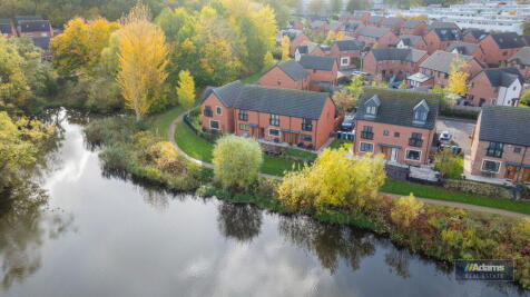 2 bedroom town house for sale