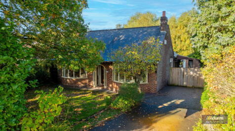 3 bedroom detached bungalow for sale