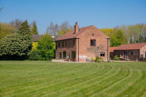 6 bedroom barn conversion for sale