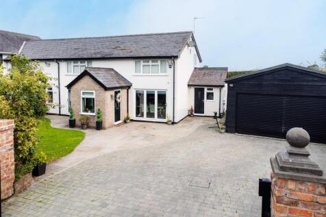 4 bedroom semi-detached house for sale