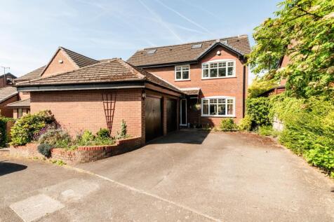 6 bedroom detached house for sale