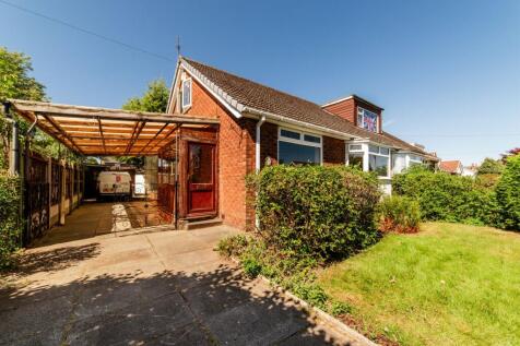 3 bedroom semi-detached bungalow for sale