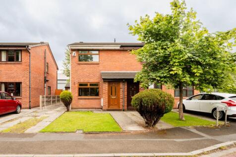 2 bedroom semi-detached house for sale