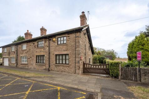 2 bedroom cottage for sale