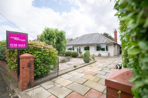 3 bedroom detached bungalow for sale