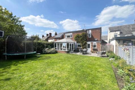 Alleyns Road, Stevenage, SG1 4 bed detached house for sale
