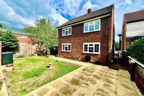 Alleyns Road, Stevenage 3 bed detached house for sale