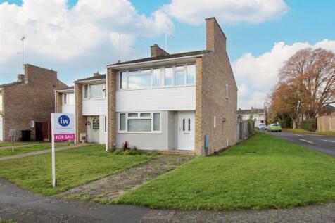 Honey Lane, Buntingford 3 bed end of terrace house for sale