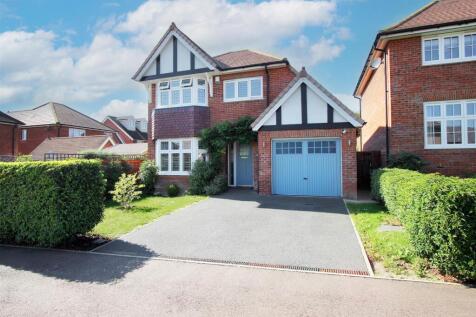 Hensby Avenue, Buntingford 3 bed detached house for sale