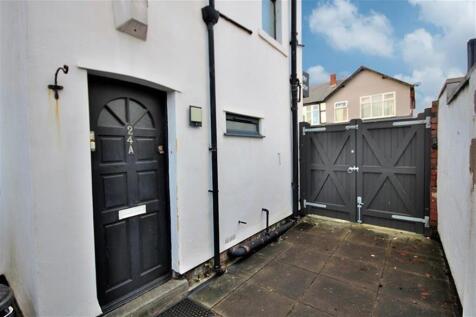 Crosby, Liverpool L23 2 bed flat for sale