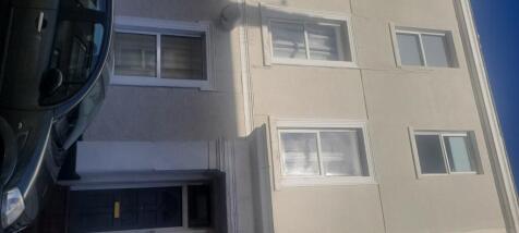 5 bedroom terraced house for sale