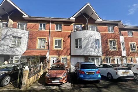 Waterside Drive, Hockley B18 4 bed townhouse for sale
