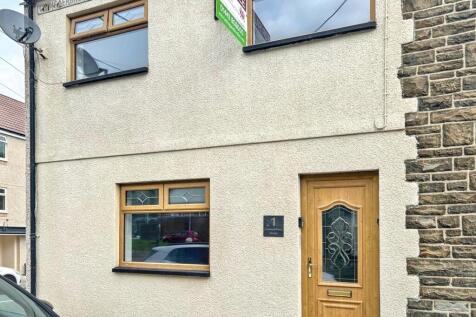 1 Cwmsaerbren Street Treherbert, CF42... 3 bed end of terrace house for sale