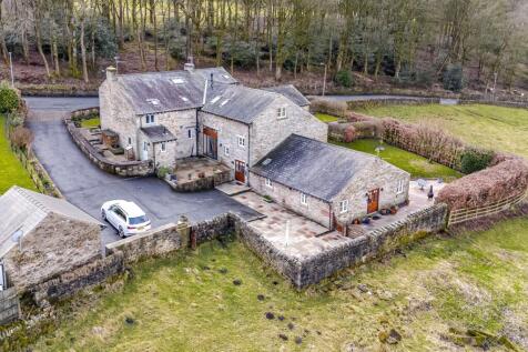5 bedroom semi-detached house for sale