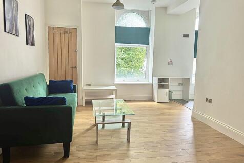 George Street, Hull, HU1 5 bed flat for sale