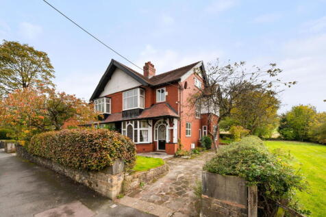 4 bedroom semi-detached house for sale