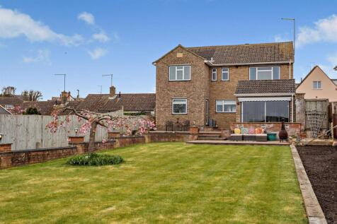Nene Way, Oundle, Peterborough, PE8 4 bed detached house for sale
