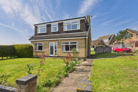 Churchill Avenue, Brigg DN20 4 bed detached bungalow for sale