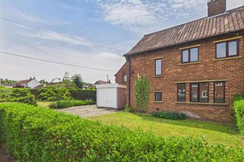 Cuthbert Avenue, Barnetby DN38 3 bed semi