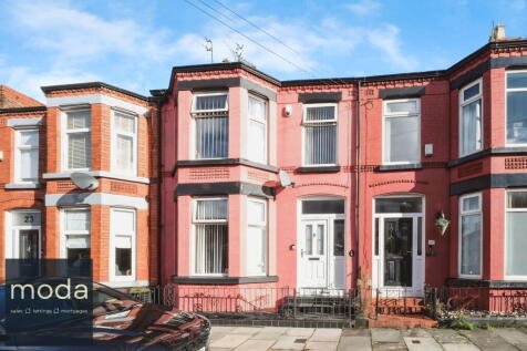 3 bedroom terraced house for sale